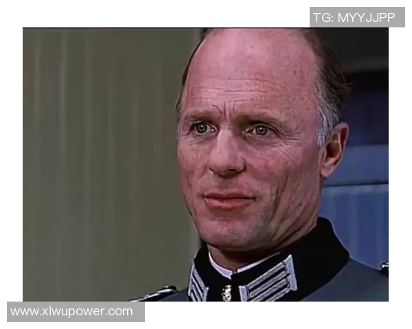 角斗士与足球明星的传奇对决:勇气与技巧的巅峰碰撞